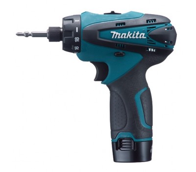 Аккумуляторный шуруповерт MAKITA DF030DWE