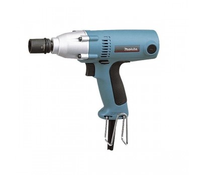 Ударный гайковерт Makita 6953 Ударный гайковерт Makita 6953